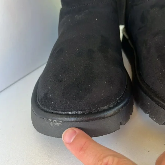 New Women's May Faux Suede Booties Memory Foam Insole Size 9 - Picture 12 of 13